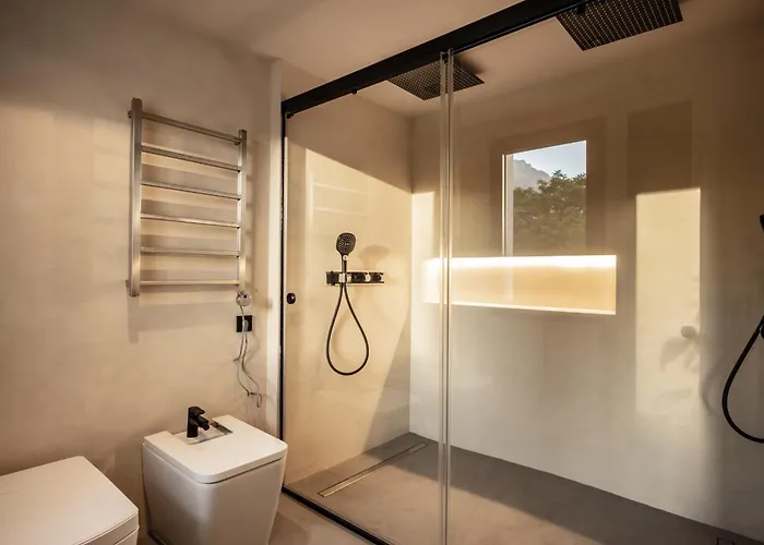About Santa Ana